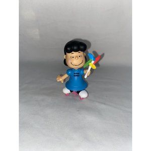 Peanuts figure of Lucy great condition